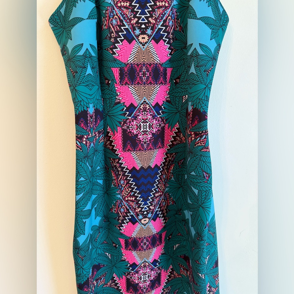 Gianni Bini Teal and Pink Patterned Dress *NEW WITH TAGS* - Picture 4 of 12